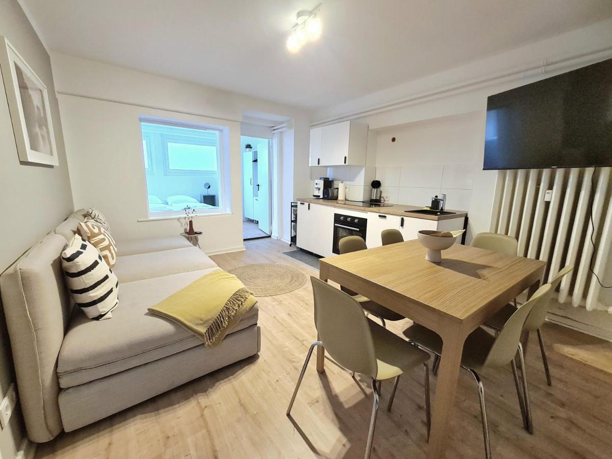 Hamburg City Apartment For 7 Zewnętrze zdjęcie