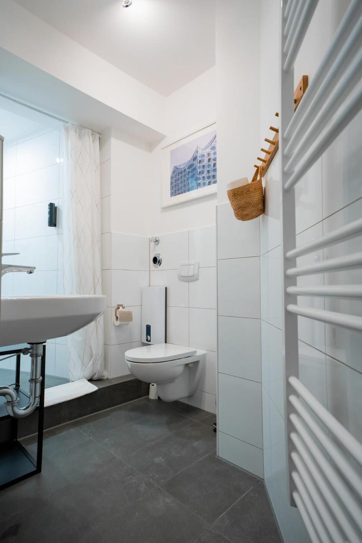 Hamburg City Apartment For 7 Zewnętrze zdjęcie